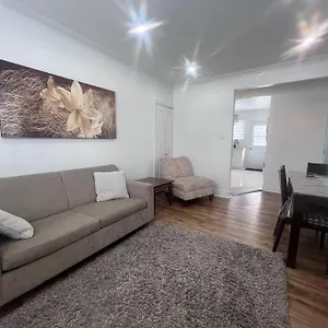 Renovated 2bedrooms With Free Parking Montreal